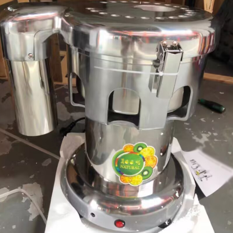 Wydajny wyciskacz do soków 220 – Juicer recenzja i cena